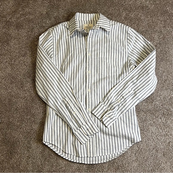 mutual weave Tops - Mutual Weave Women’s Button‎ Down Long Sleeve Shirt Size Small Cotton Stripped